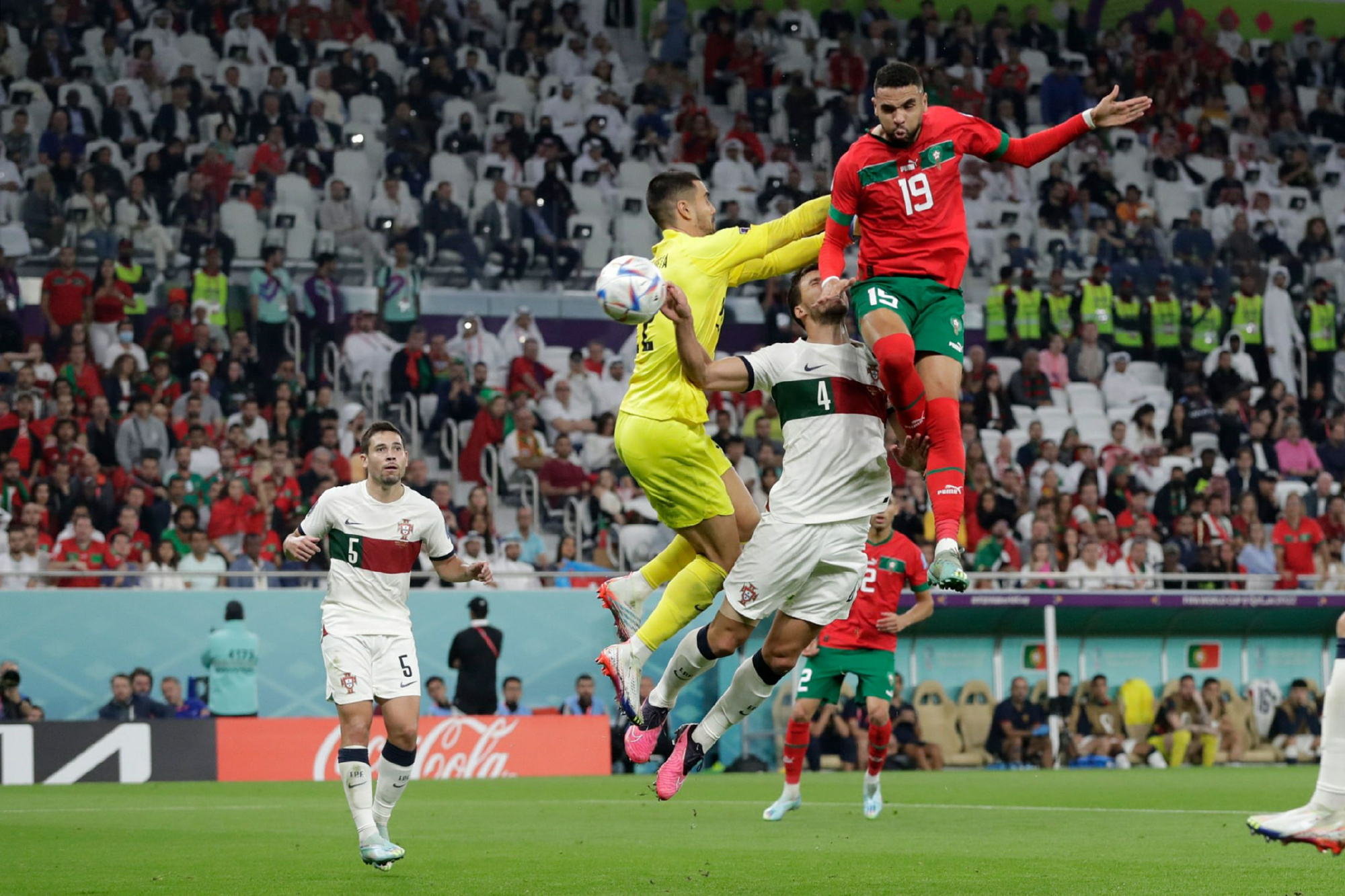 德州扑克-摩洛哥队防守稳固，非洲杯表现抢眼的简单介绍