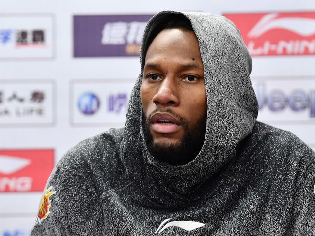 扑克游戏-神秘外援的表现获得赞誉，一枝独秀的简单介绍